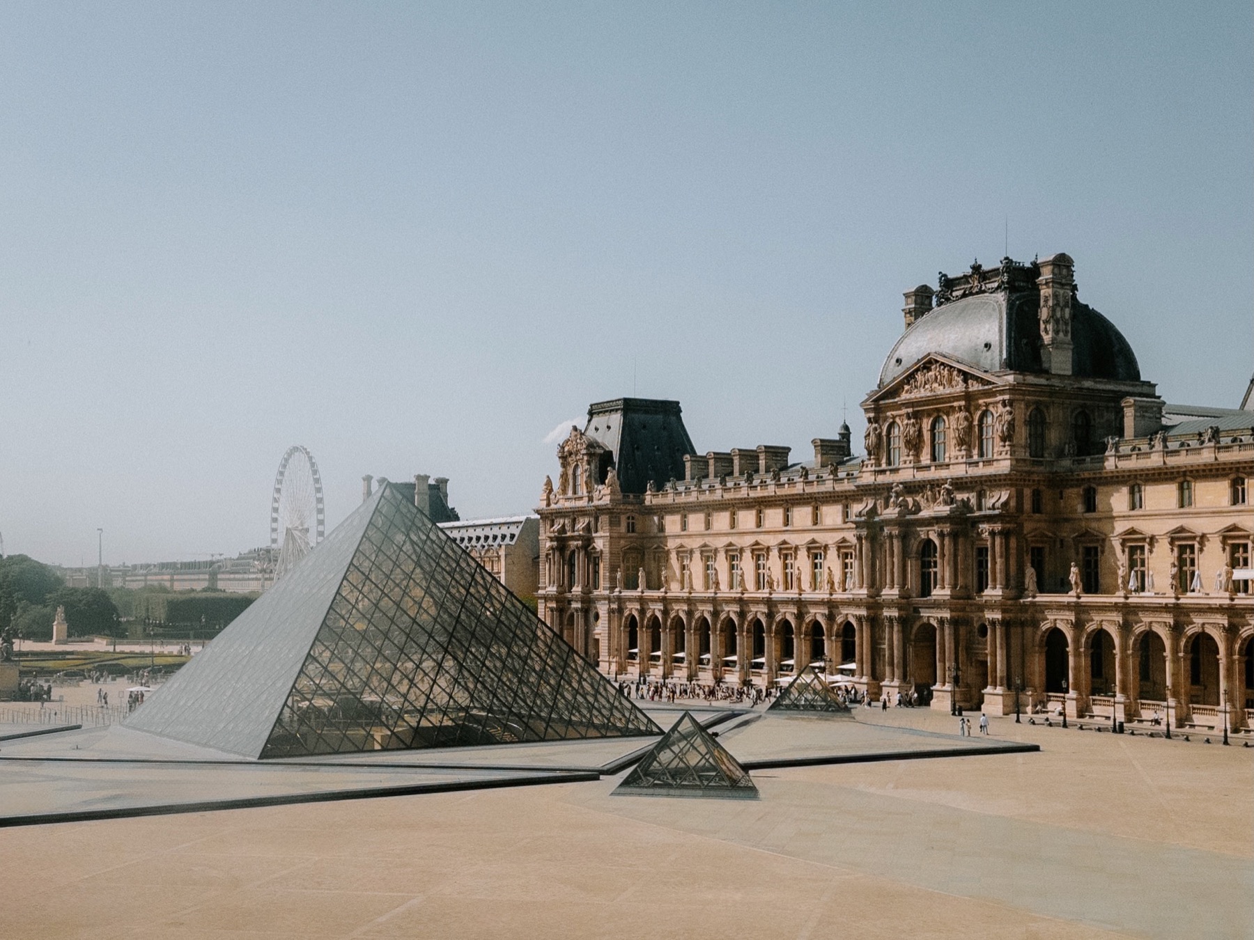 Photograph from France by Max Du