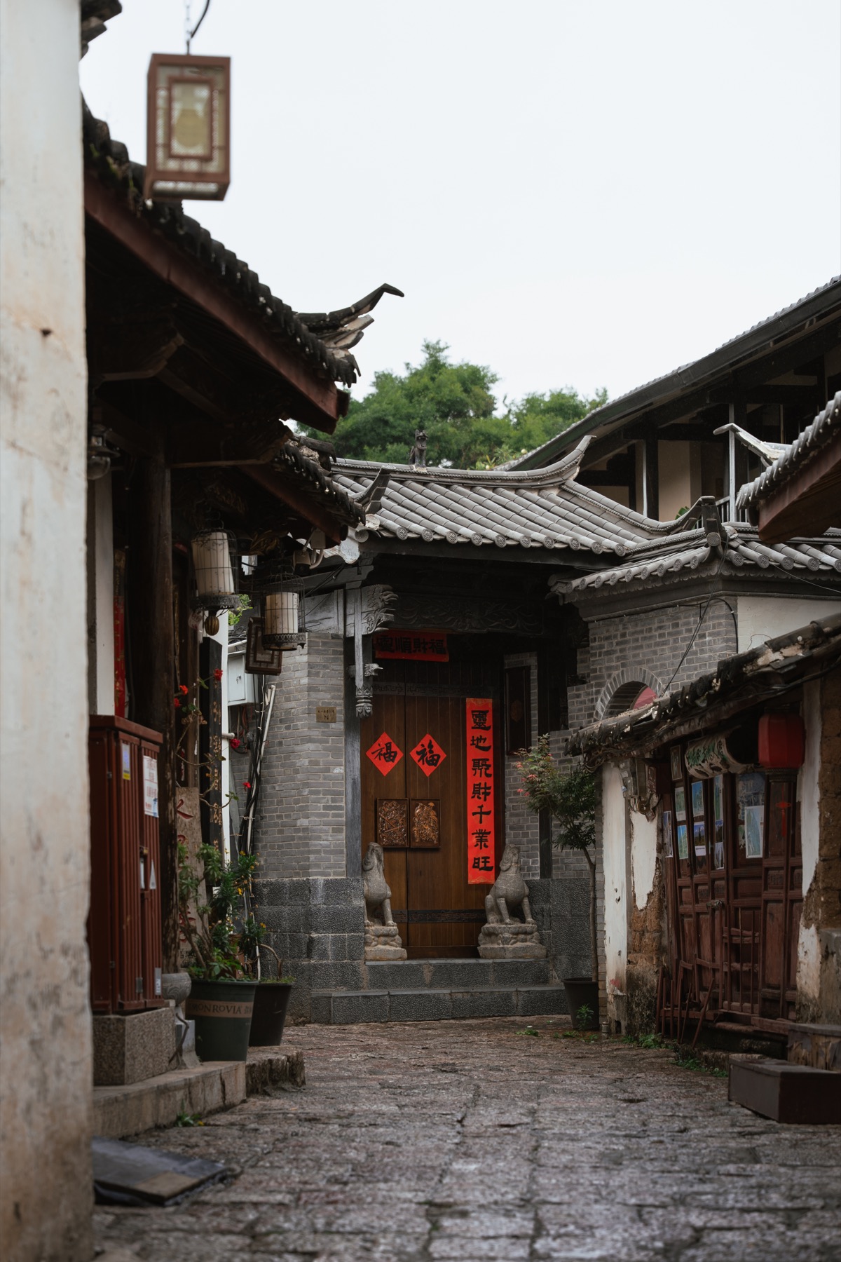 Photograph from Lijiang by Max Du