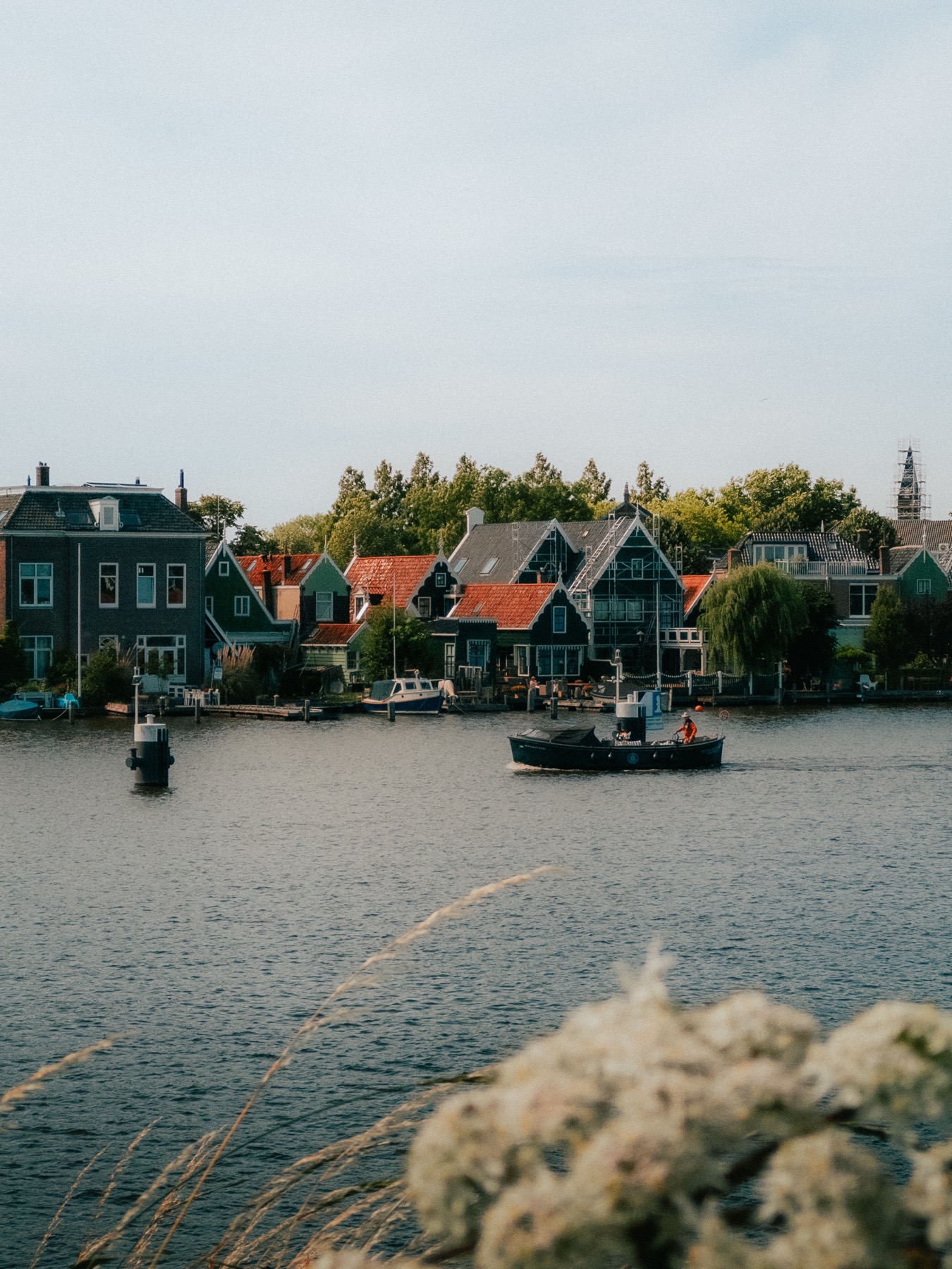 Photograph from The Netherlands by Max Du